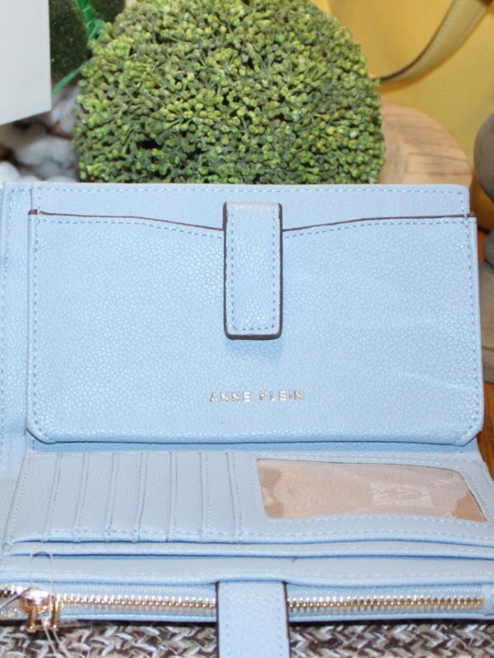 NWT Anne Klein Wristlet Wallet Pretty Baby Blue - Picture 12 of 12
